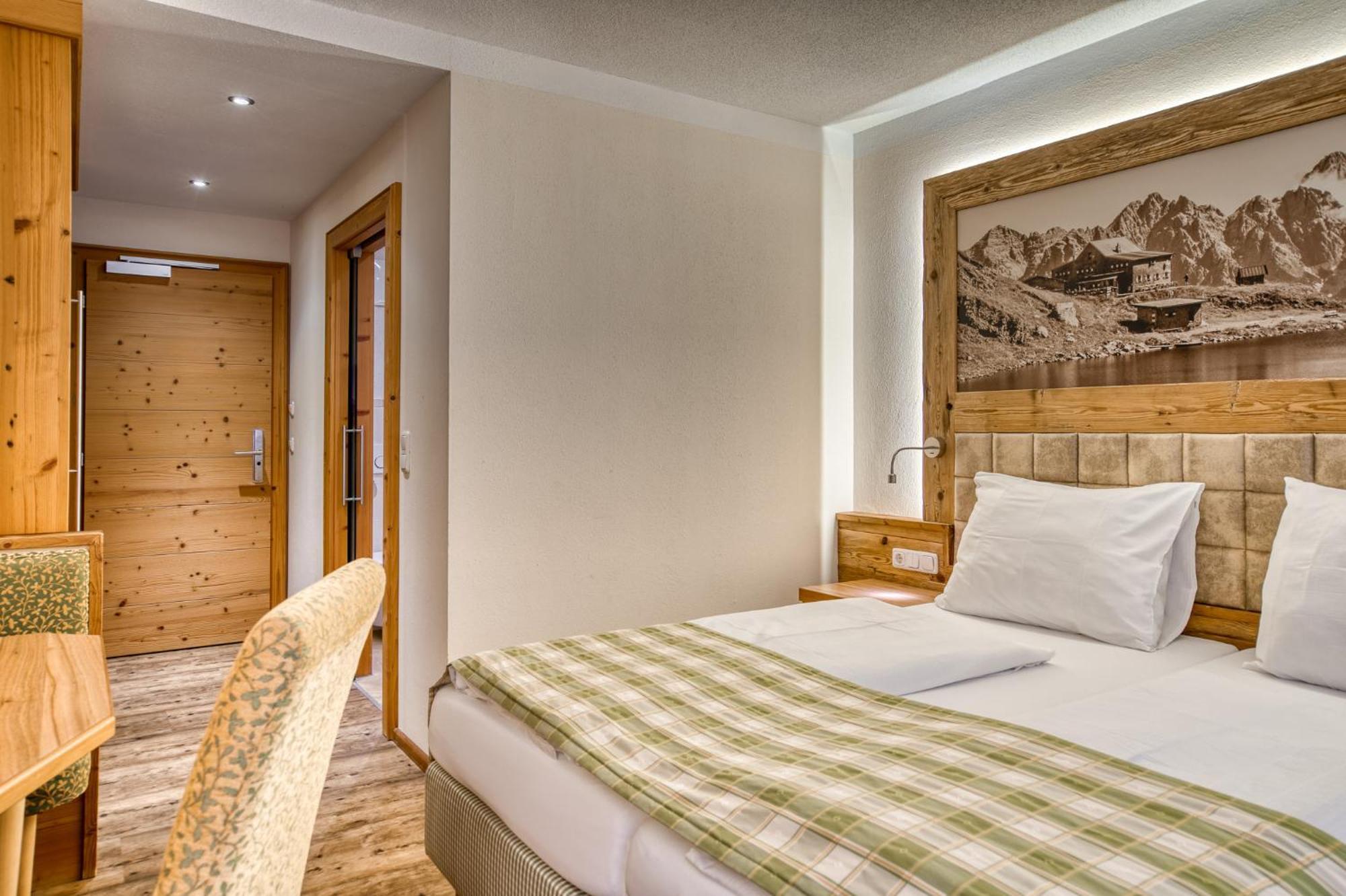 Hotel Alte Post Fieberbrunn Szoba fotó