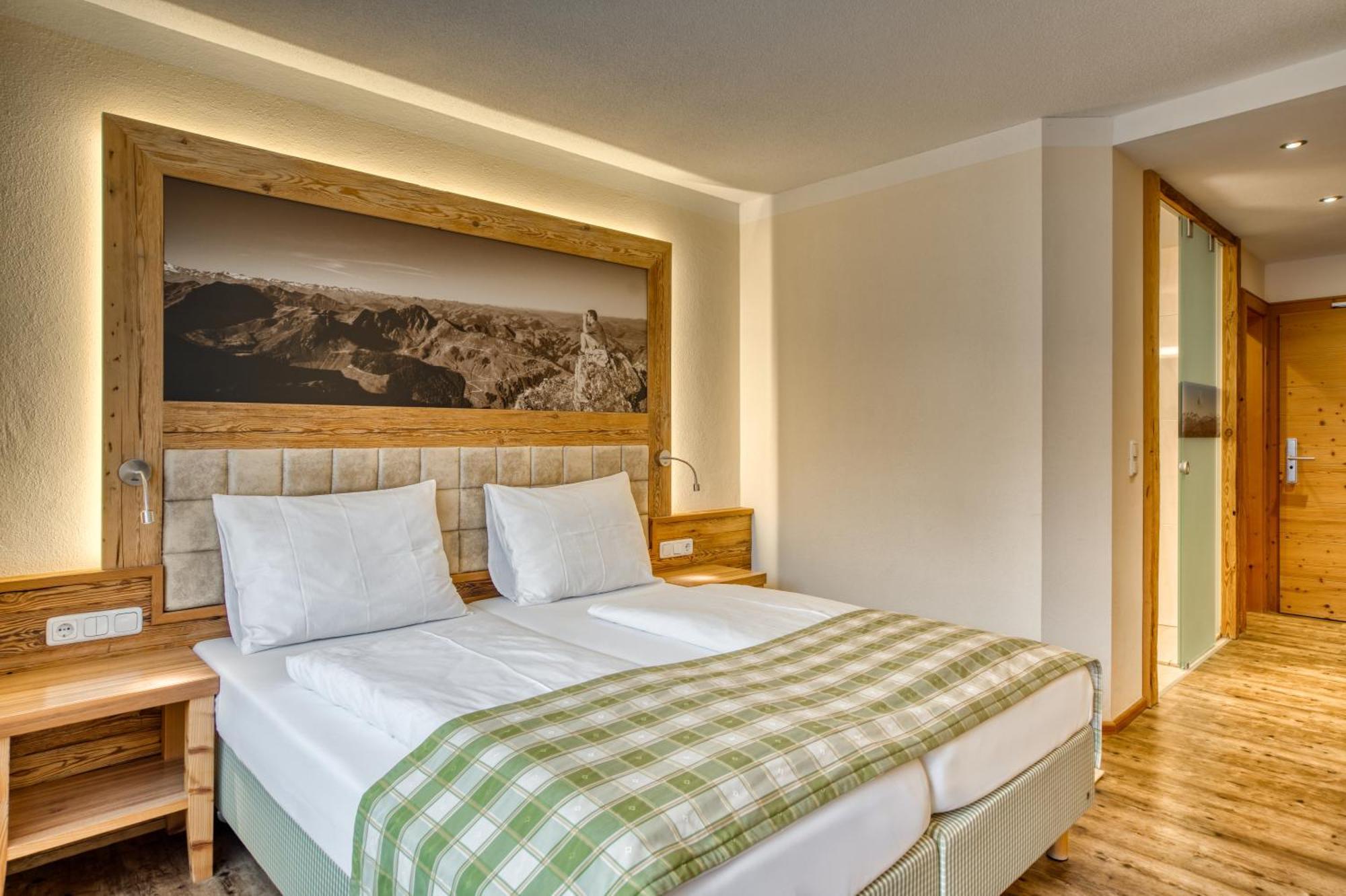 Hotel Alte Post Fieberbrunn Szoba fotó